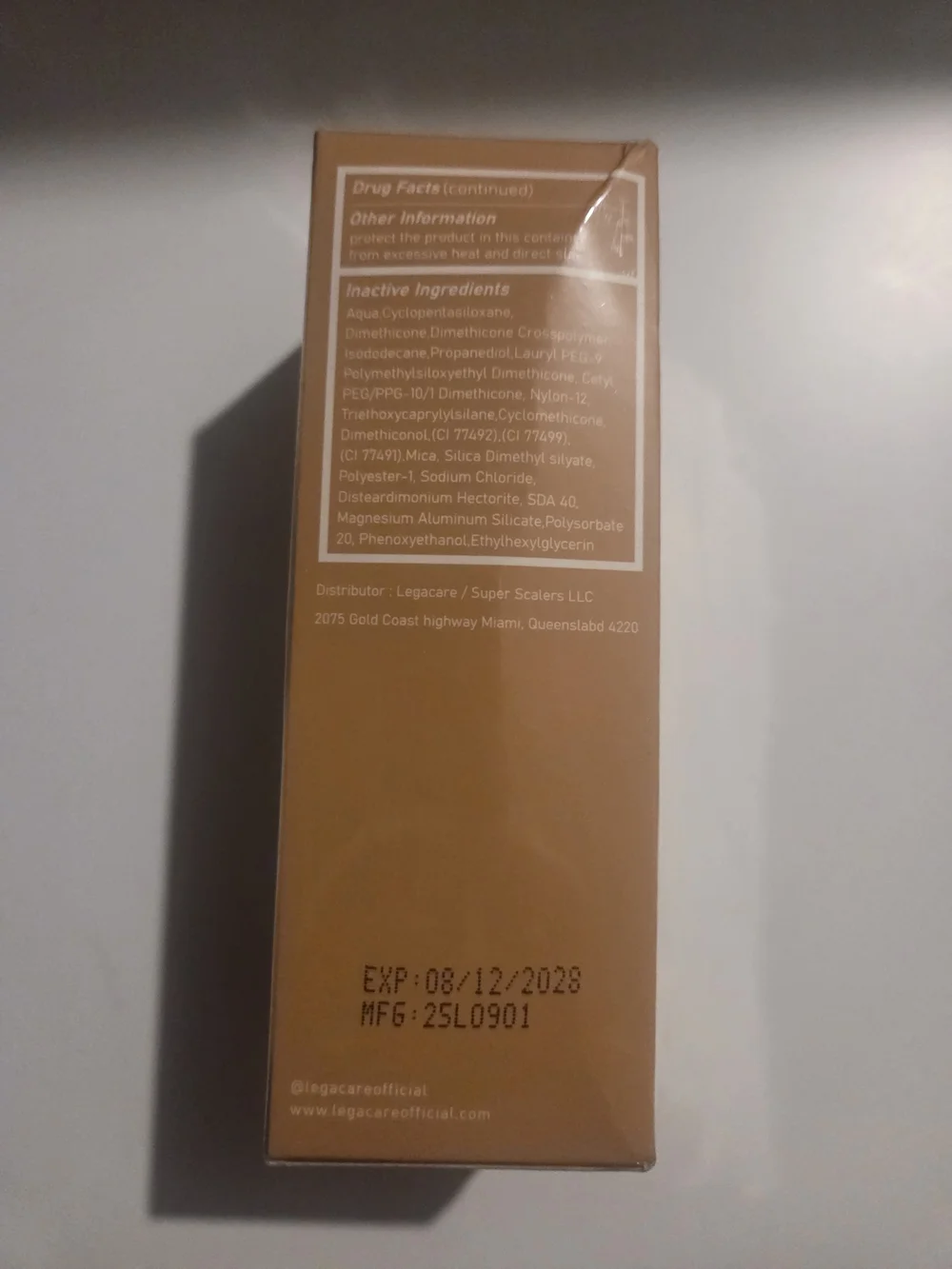 Legacare - Age-Defying Changing Foundation SPF 50 - Medium Spectrum (Tan)